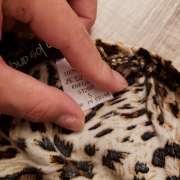 ❌ITEM SOLD❌Romper with clutch - Picture 2 of 6